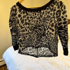 MYELL loose knit crop sweater animal print
